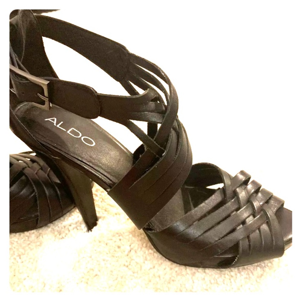 Aldo Genuine Leather Strappy Heels, sz10